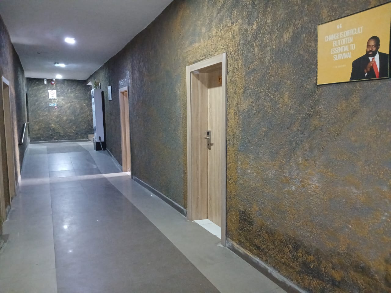 Luxury Hotel 2